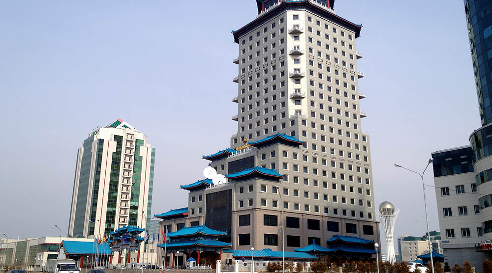 25-этажный гостинично-ресторанный комплекс «Пекин-палас» в г. Астана
